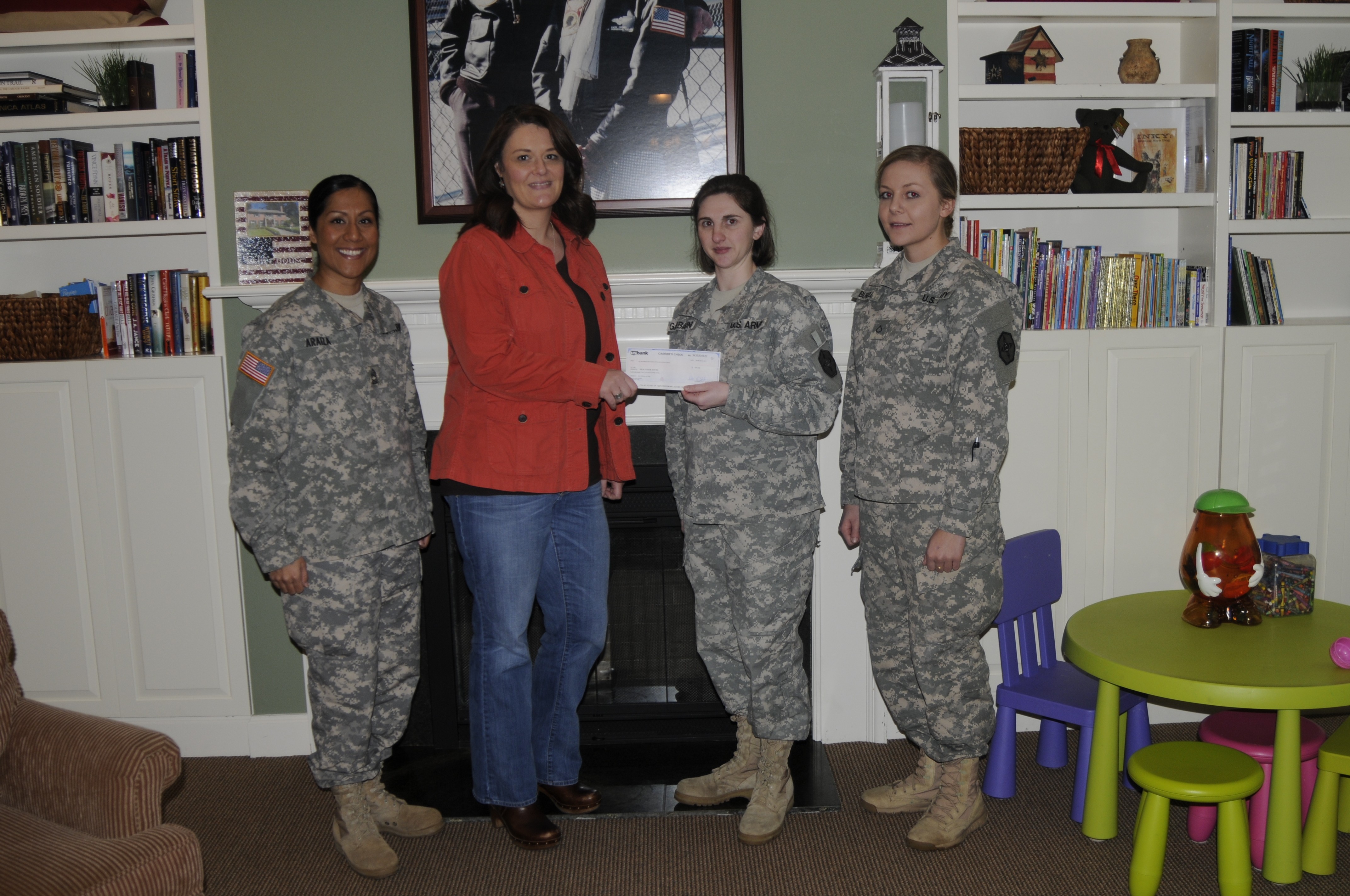 Army Reserve's 654th RSG Gives Back to Community | Article | The United ...