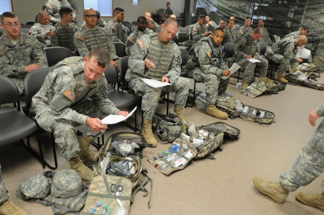 Medics prepare for upcoming expert field medical badge qualification