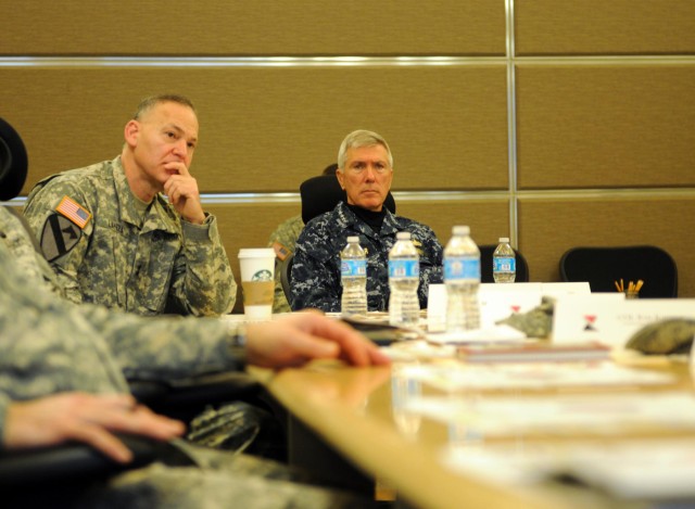 PACOM commander tours JBLM