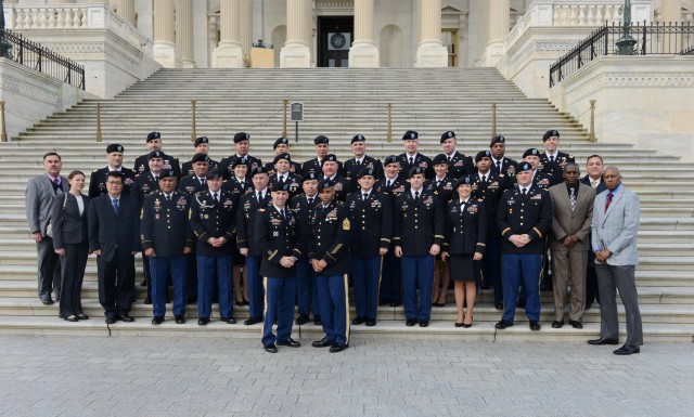Soldiers learn congressional process