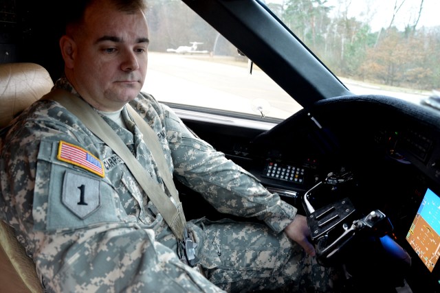 Army jet pilot makes final military flight | Article | The United ...