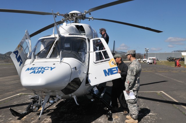 189th IN partners with civilian air ambulance for training