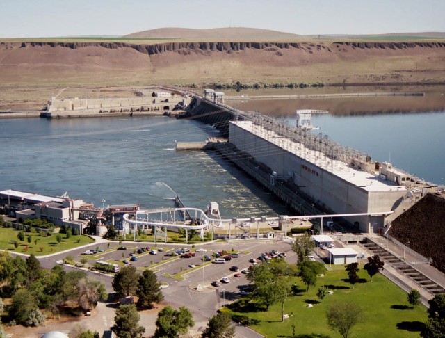McNary Lock and Dam