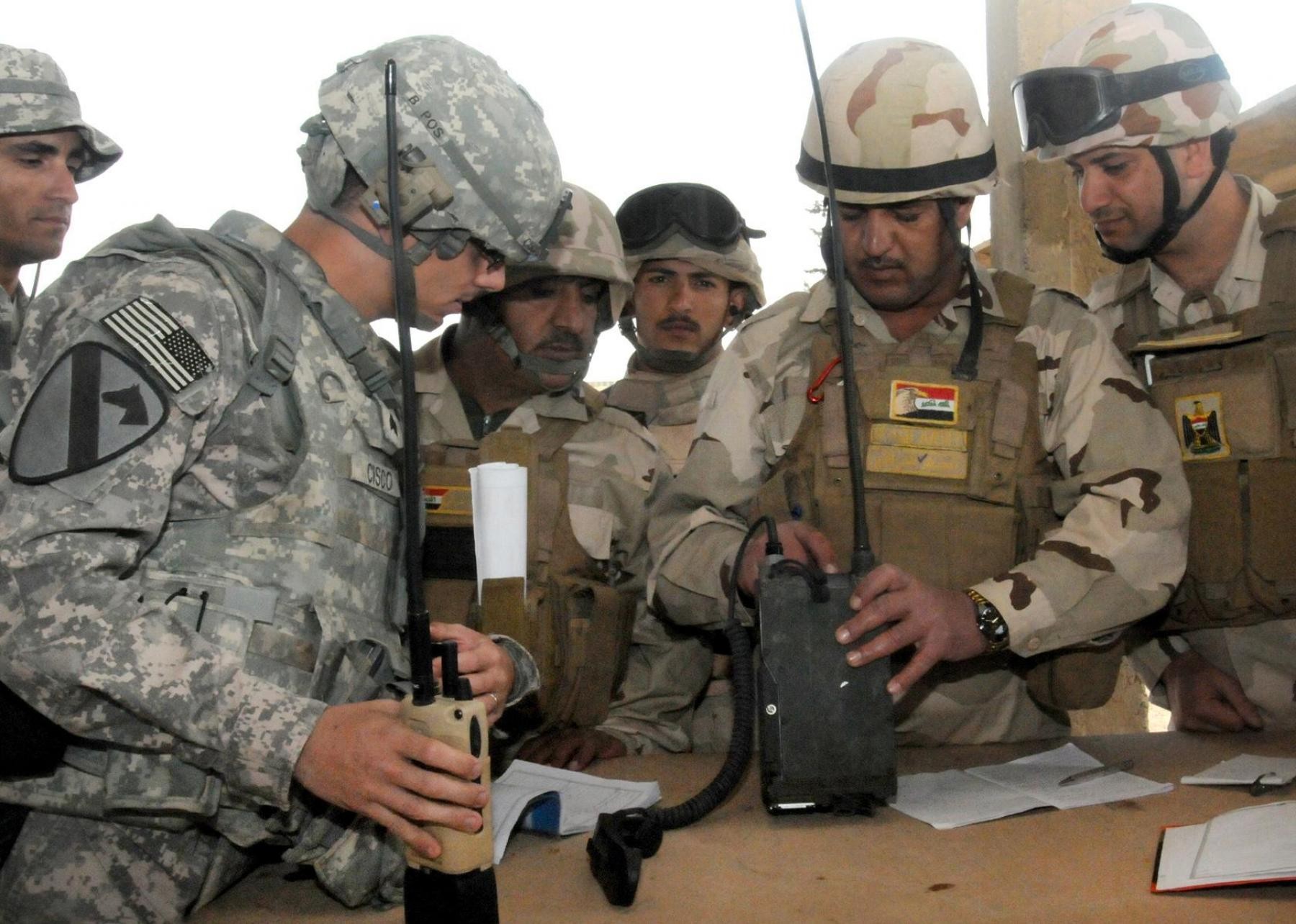 US Army System Specialists Train IA To Be Proficient Signal Soldiers ...