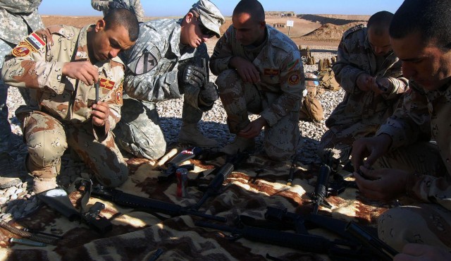 4th AAB infantrymen enhance IA skills, train on M16 rifles