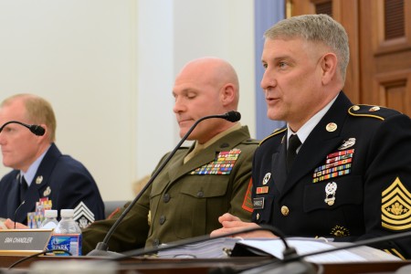 Top Enlisted Advisors Emphasize Quality of Life Issues > National