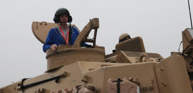 'Red Dragons' host Waco JROTC field trip