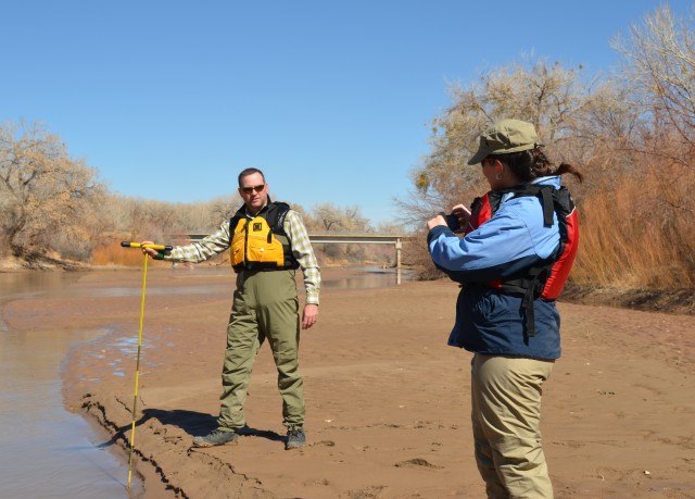 Measuring the water level