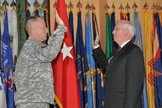 New Civilian Aide to the Secretary of the Army Invested at Hunter