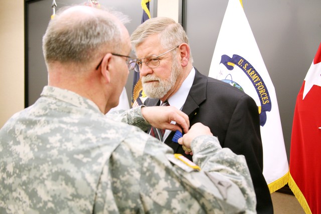 Mack retirement 3-20-13_0996