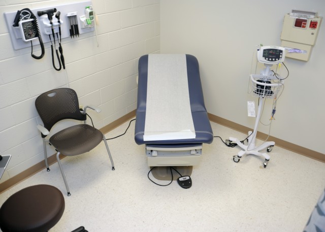 The newly-renovated Lois B. Wells Memorial Health Clinic featured brand-new medical equipment and facilities to treat the Warriors who train here.