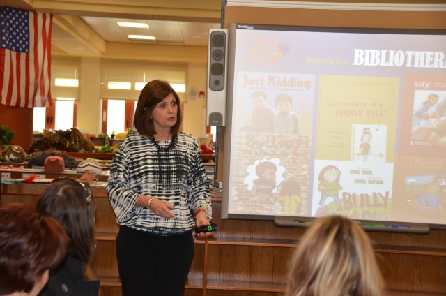 Expert shares anti-bully tips with Vicenza parents