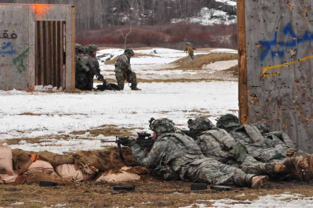 Fort Drum Soldiers conduct Spartan Peak exercise