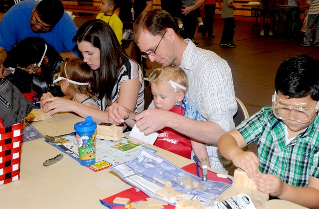 Children's Festival brings in hundreds, despite expected storms