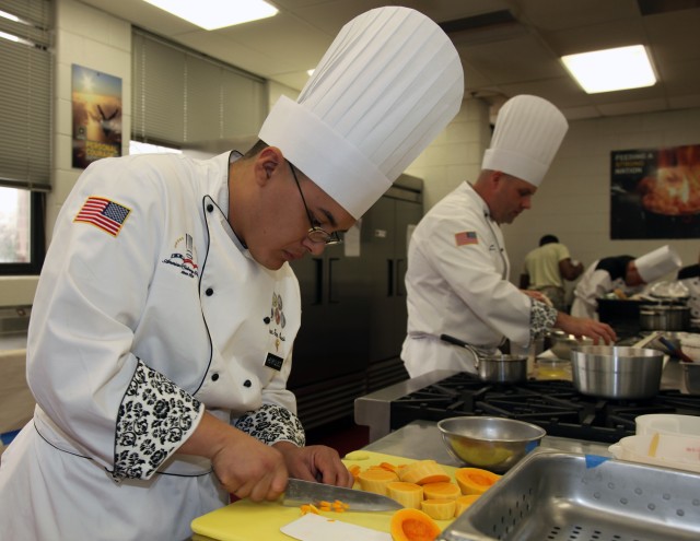 Credentialing, training opportunities help military chefs excel