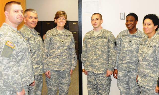 U.S. Army JAG visits 412th TEC