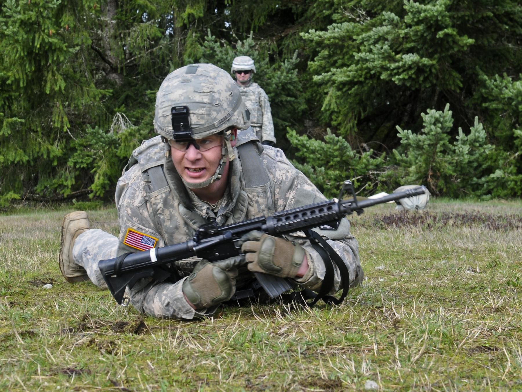 us army soldiers shooting