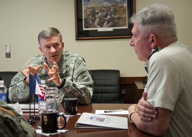 French Army Chief of Staff Visits U.S. Army Units at Fort Bragg