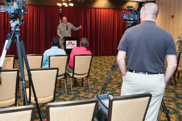 U.S. Army Chief of Staff Gen. Raymond T. Odierno Visits Anniston Army Depot