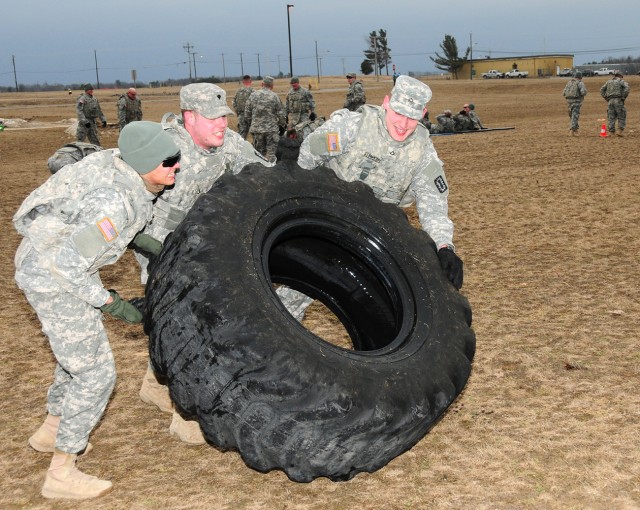 63rd EOD Soldiers run to honor fallen Soldier