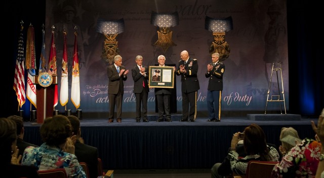 Army Chaplain inducted Into Pentagon's Hall of Heroes