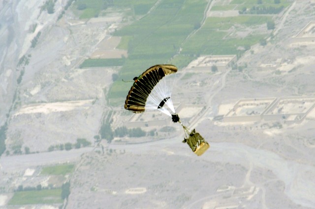 Refined precision-guided parachutes may be cure-all for overburdened Soldier