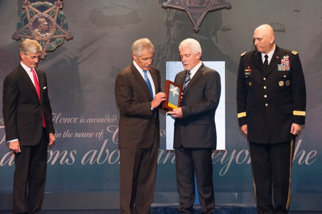 Medal of Honor Recepient Chaplain (CPT) Emil J. Kapaun Gets Inducted into the Hall of Heroes
