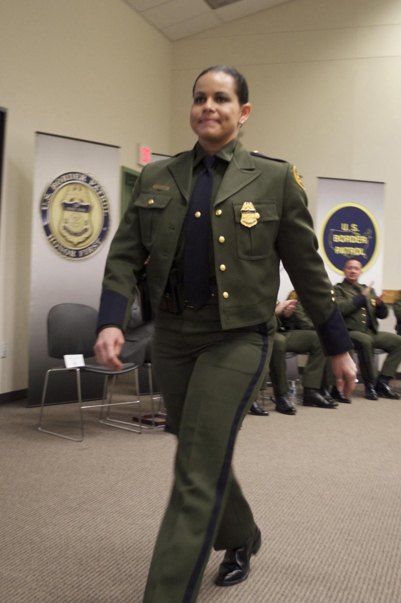 Border Patrol Agent receives Community Service Award | Article | The ...