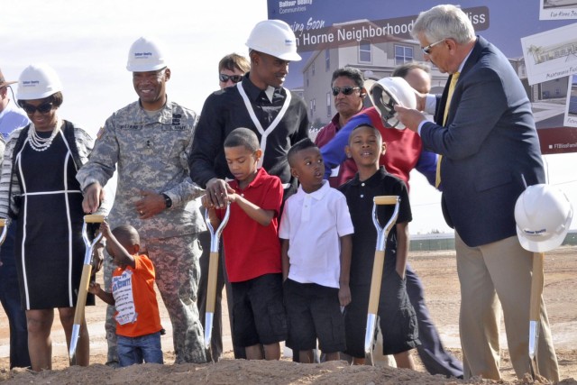 Van Horne, a world class neighborhood breaks ground at Fort Bliss