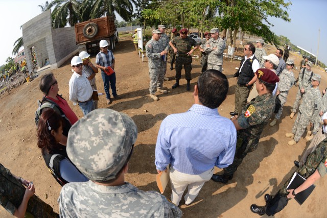 Army South CG, Guatemalan MoD receive update on IABU construction