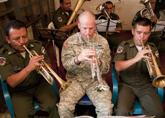 Army Band Commander performs with Salvadoran army band