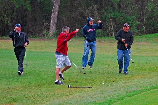 Ironhorse scrambles for golf