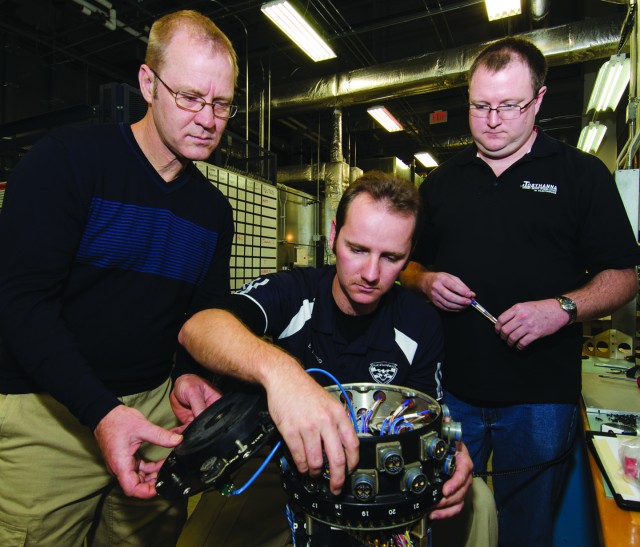 Australians learn counter mortar radar support at Tobyhanna