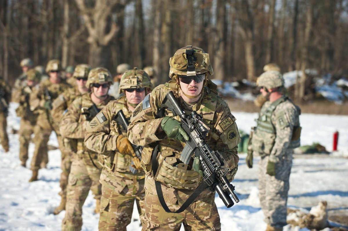 Training for Combat Earns Army Superior Unit Award | Article | The ...