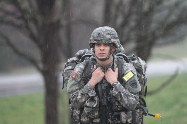 102nd Training Division (MS) hosts 80th Training Command (TASS) 2013 Best Warrior Competition