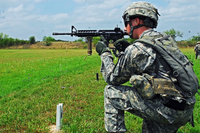 Ironhorse Soldiers compete in shooting challenge