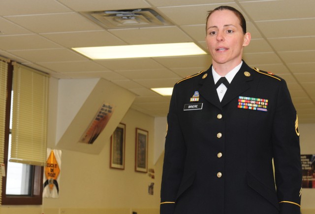 The 80th Training Command's 2013 best warriors