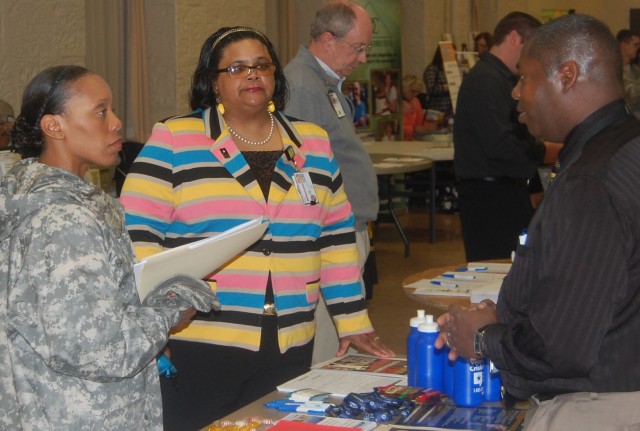 Inaugural employment event brings Soldiers, veterans, local employers together