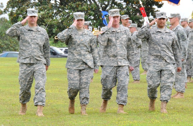 1-212th welcomes commander