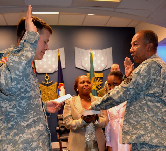 Thomas becomes 12th Command Sergeant Major of the Army Reserve