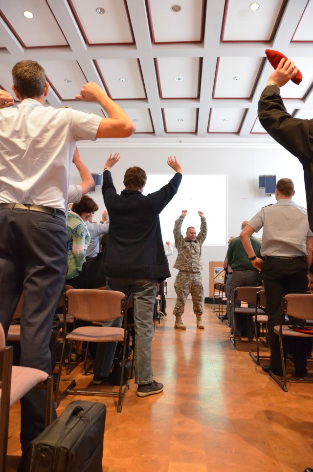 Briefing stretch
