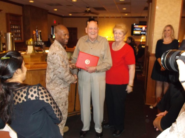 Henderson Hall recognizes volunteers