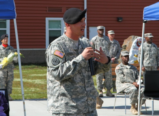 17th Fires Brigade soldier named best artilleryman of 2012