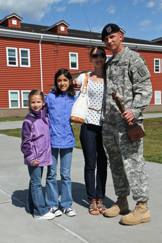 17th Fires Brigade soldier named best artilleryman of 2012
