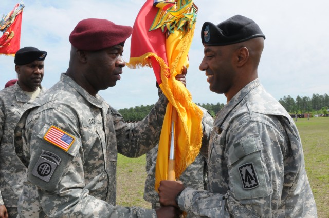108th Air Defense Artillery Changes Responsibility