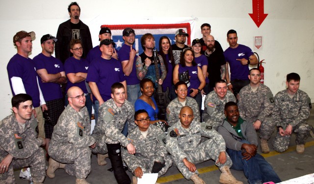 Drowing Pool takes time to thank the volunteers at Storck Barracks