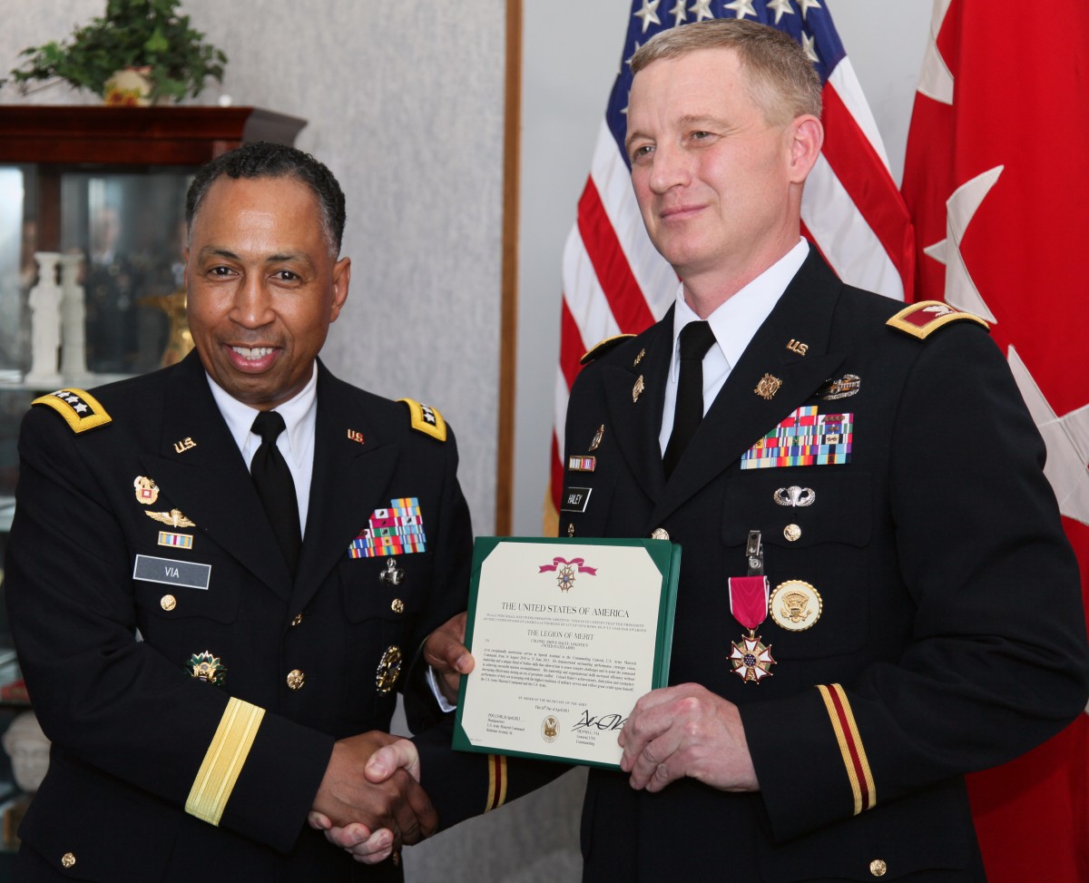 Recognizing excellence | Article | The United States Army