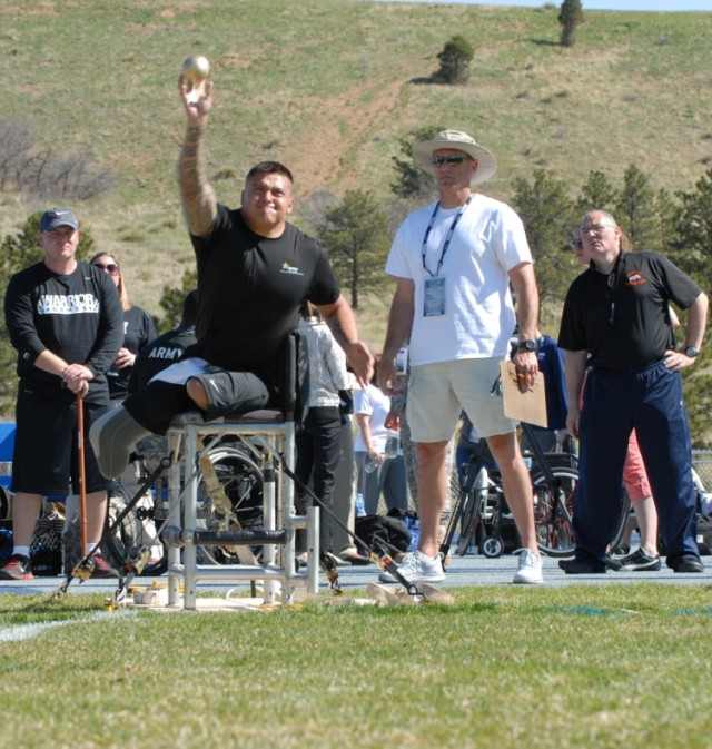 Army Spc. Quinton Picone throws a shot-put during 2013 Warrior Games