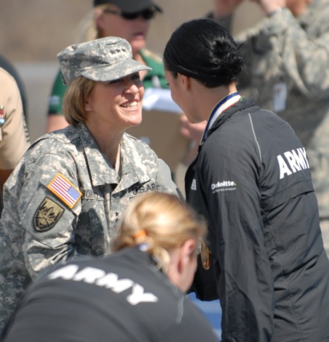 Army Surgeon General congratulates Spc. Elizabeth Wasil on Warrior Games gold medal