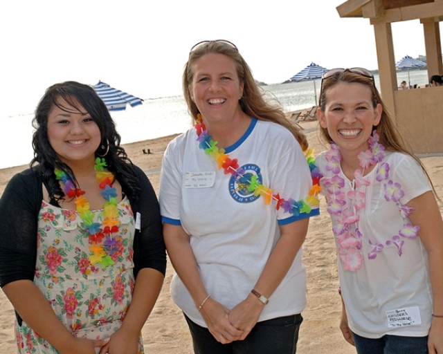 Torii Station hosts luau for spouses of deployed Service members